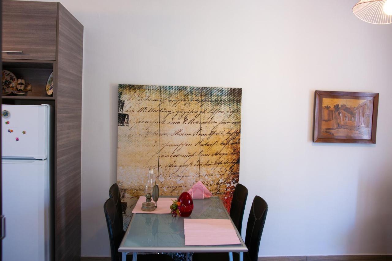 Quality Apartment In Aegaleo Atene Esterno foto